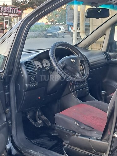 Opel Zafira-7