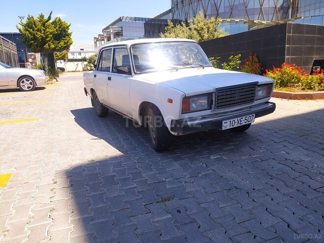 LADA (VAZ) 2107-4