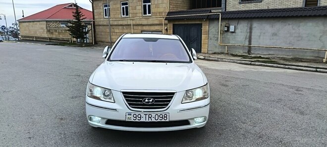 Hyundai Sonata-1