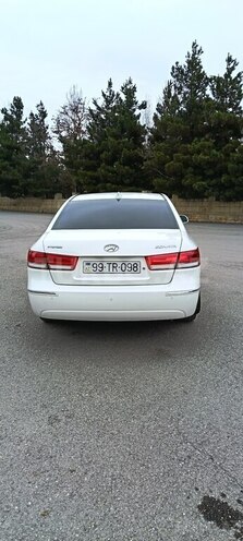 Hyundai Sonata-2
