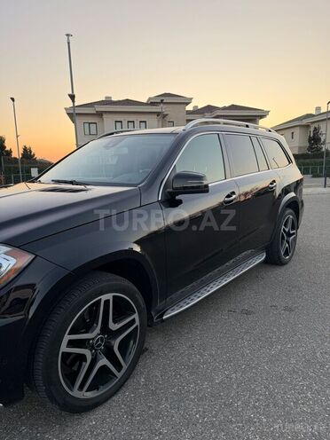 Mercedes GL 550 4MATIC-5