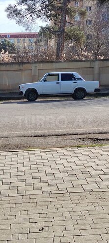 LADA (VAZ) 2107-5