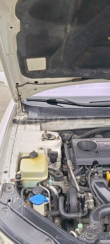 Hyundai Sonata-15