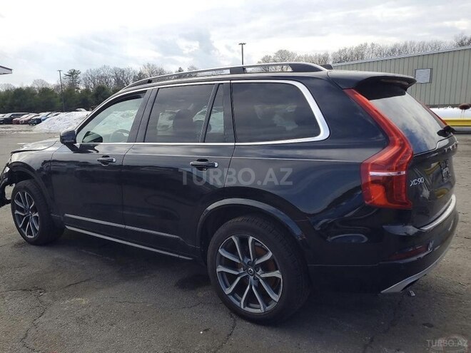 Volvo XC90-2