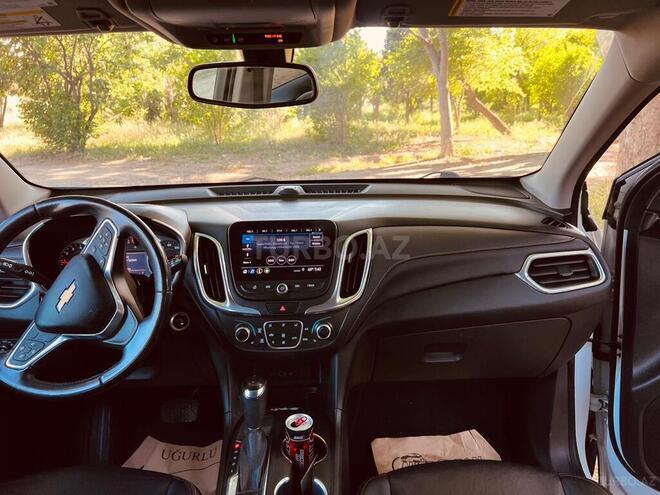 Chevrolet Equinox-12