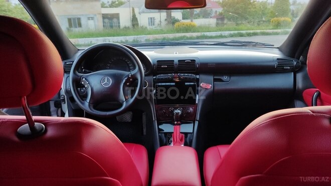 Mercedes C 200-4