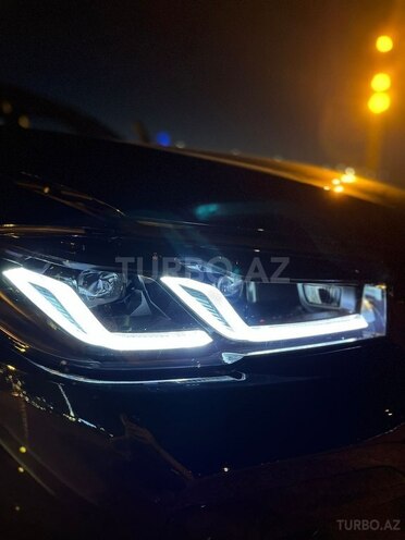 BMW 530e-6