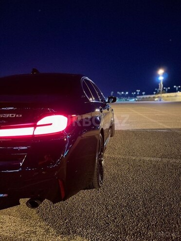 BMW 530e-9