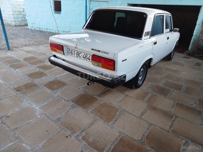 LADA (VAZ) 2107-10