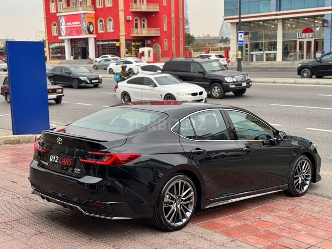 Toyota Camry-6