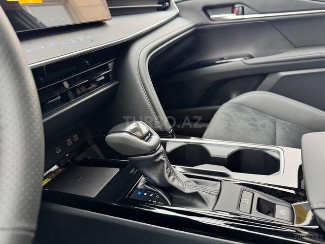 Toyota Camry-17