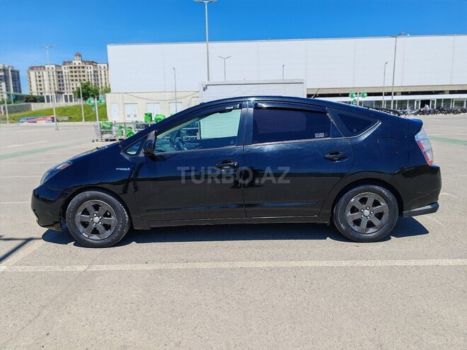 Toyota Prius-9