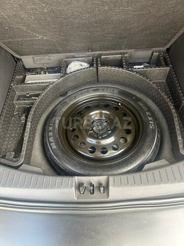 Ford Escape-11