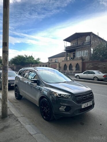 Ford Escape-1