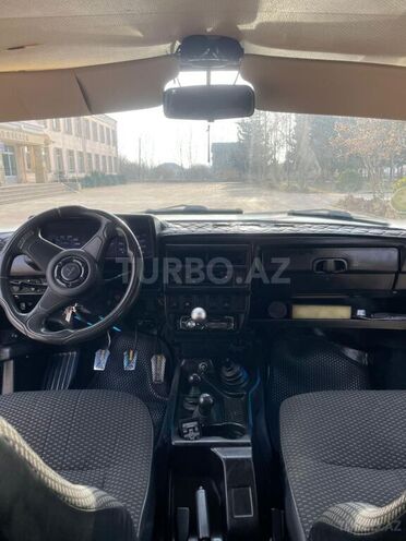 LADA (VAZ) Niva-8
