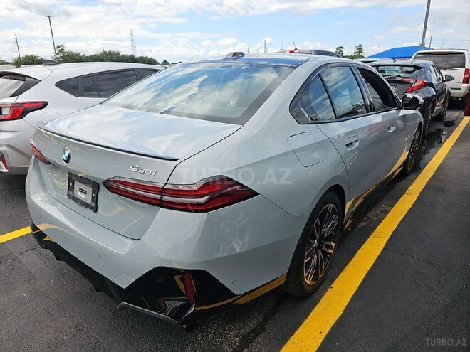 BMW 530-4