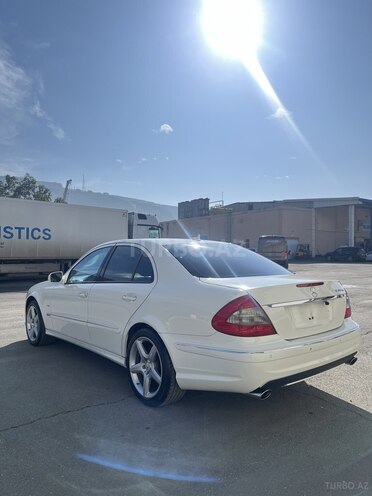 Mercedes E 350-9
