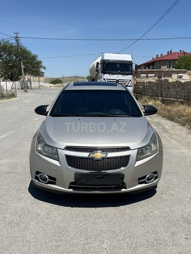 Chevrolet Cruze-1