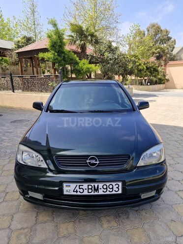 Opel Astra-1