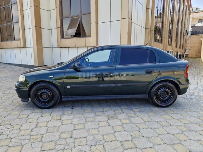 Opel Astra-10