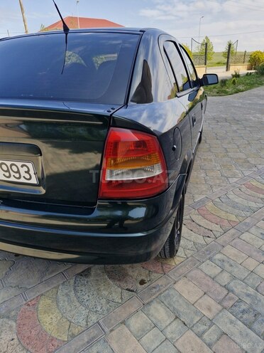 Opel Astra-3