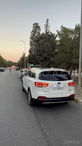 Kia Sorento-4