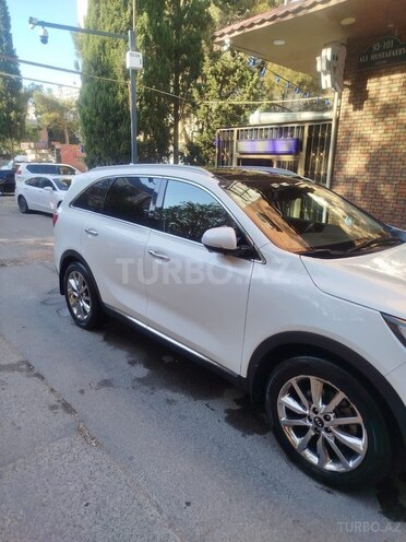 Kia Sorento-2