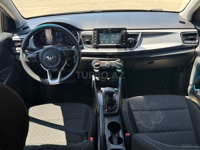 Kia Rio-3