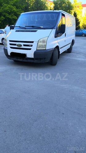 Ford Transit-1