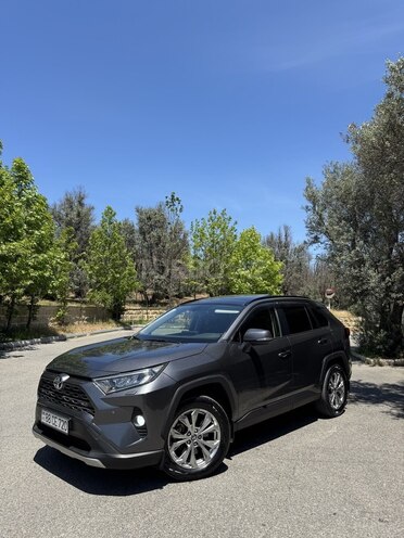 Toyota RAV4-2