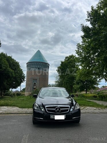 Mercedes E 220-4