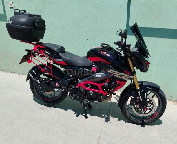 Bajaj Pulsar NS 200-4