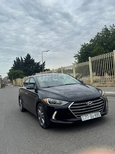 Hyundai Elantra-5