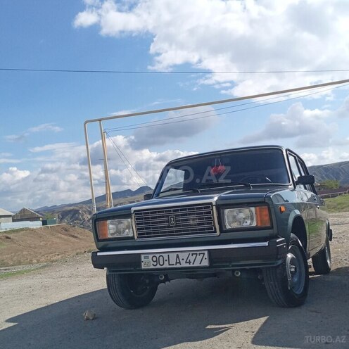 LADA (VAZ) 2107-2