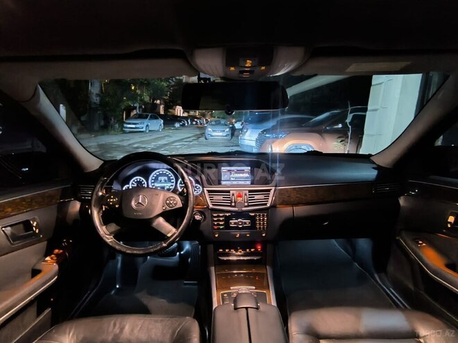Mercedes E 220-5
