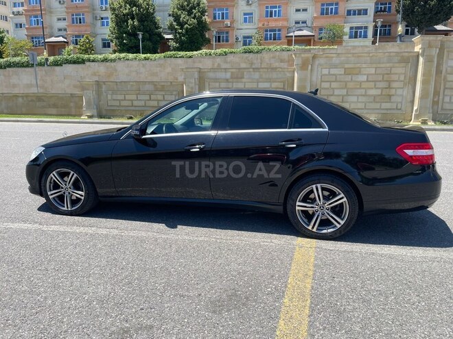 Mercedes E 220-3
