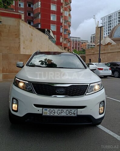 Kia Sorento-1