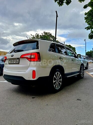 Kia Sorento-5