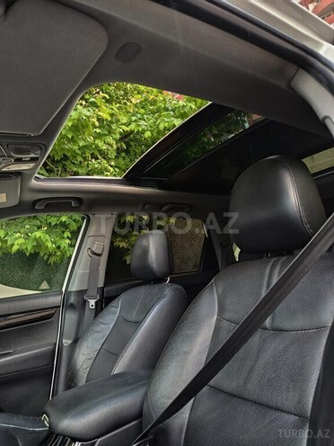 Kia Sorento-12