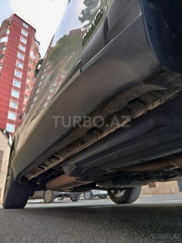 Kia Sorento-14