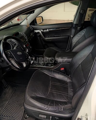 Kia Sorento-20