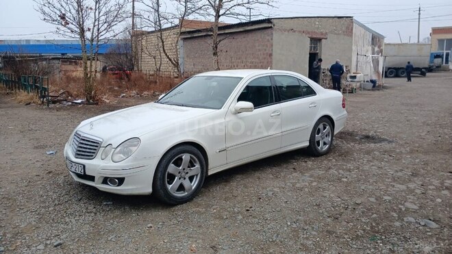 Mercedes E 220-7