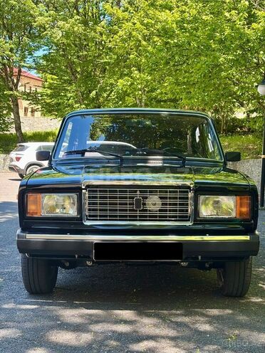 LADA (VAZ) 2107-1