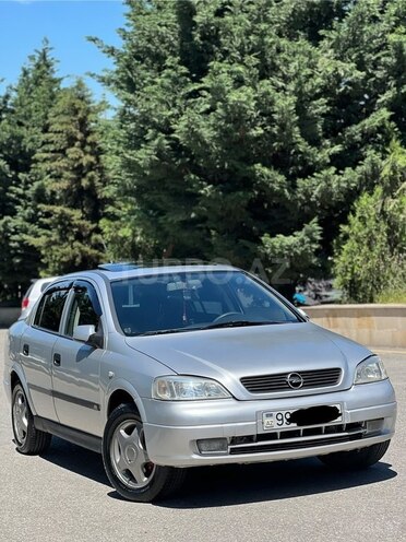 Opel Astra-2