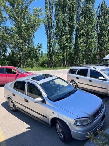 Opel Astra-3