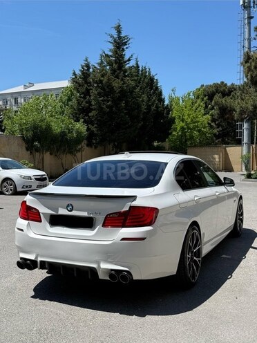 BMW 528-7
