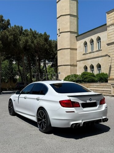 BMW 528-5
