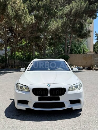 BMW 528-2
