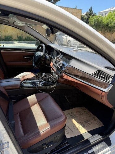BMW 528-10