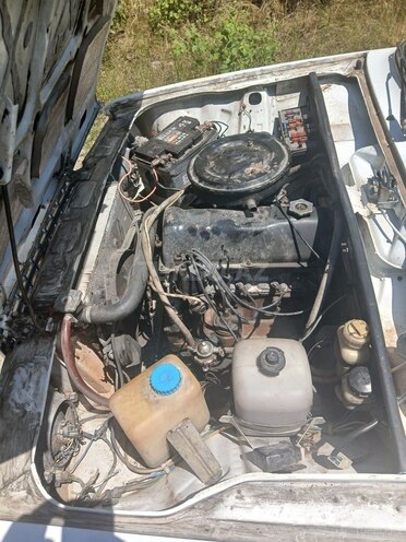 LADA (VAZ) 2107-16